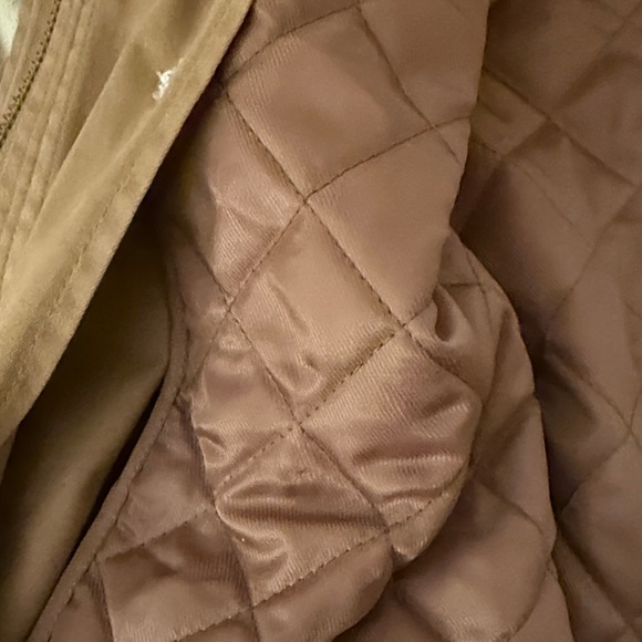 Michael Kors Women's Tan Parka Lined and Filled Coat with Faux Fur Trim - Picture 11 of 14